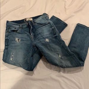 💚💚10% OFF—-Distressed Gap Jeans💚💚